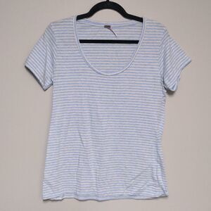 Poof Scoop Neck Short Sleeve Shirt